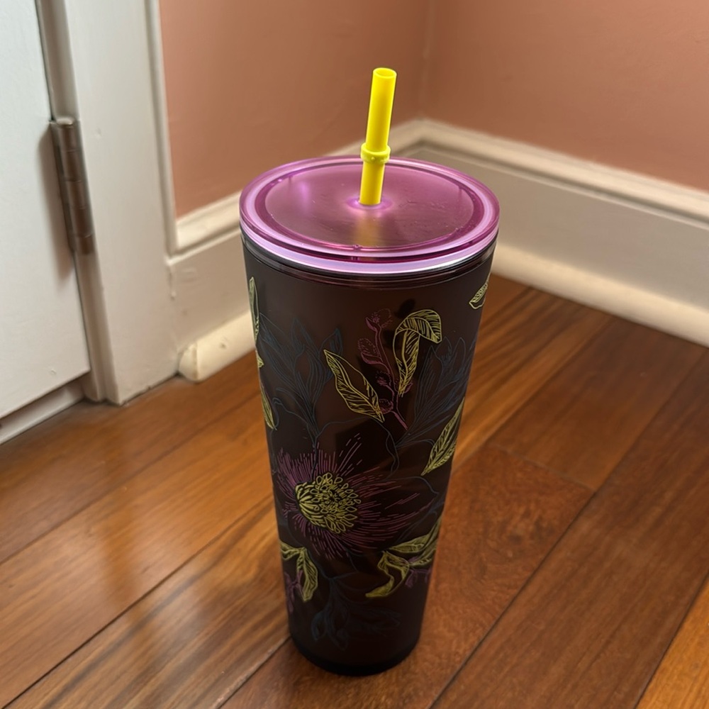 Starbucks 2024 Purple Tropical Floral 24 oz tumbler Limited Edition.  Never used
